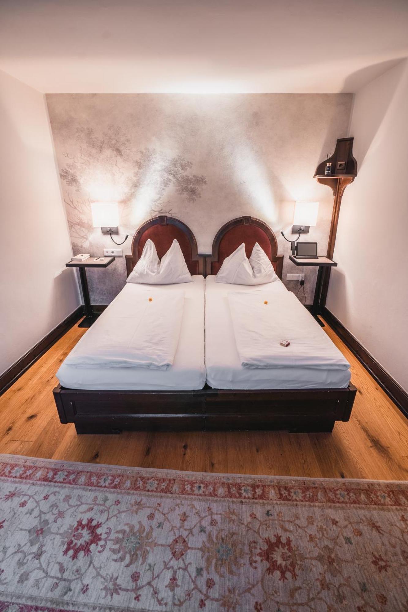 Altstadt Hotel Stadtkrug Salzburg Bagian luar foto